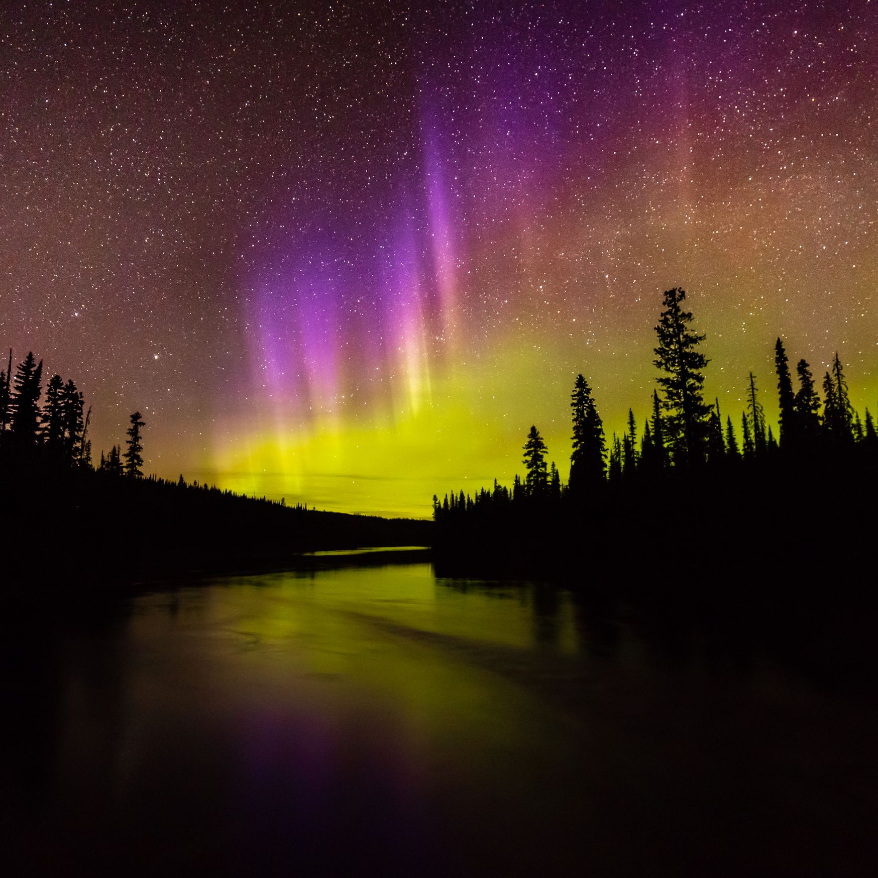 Crooked River Aurora